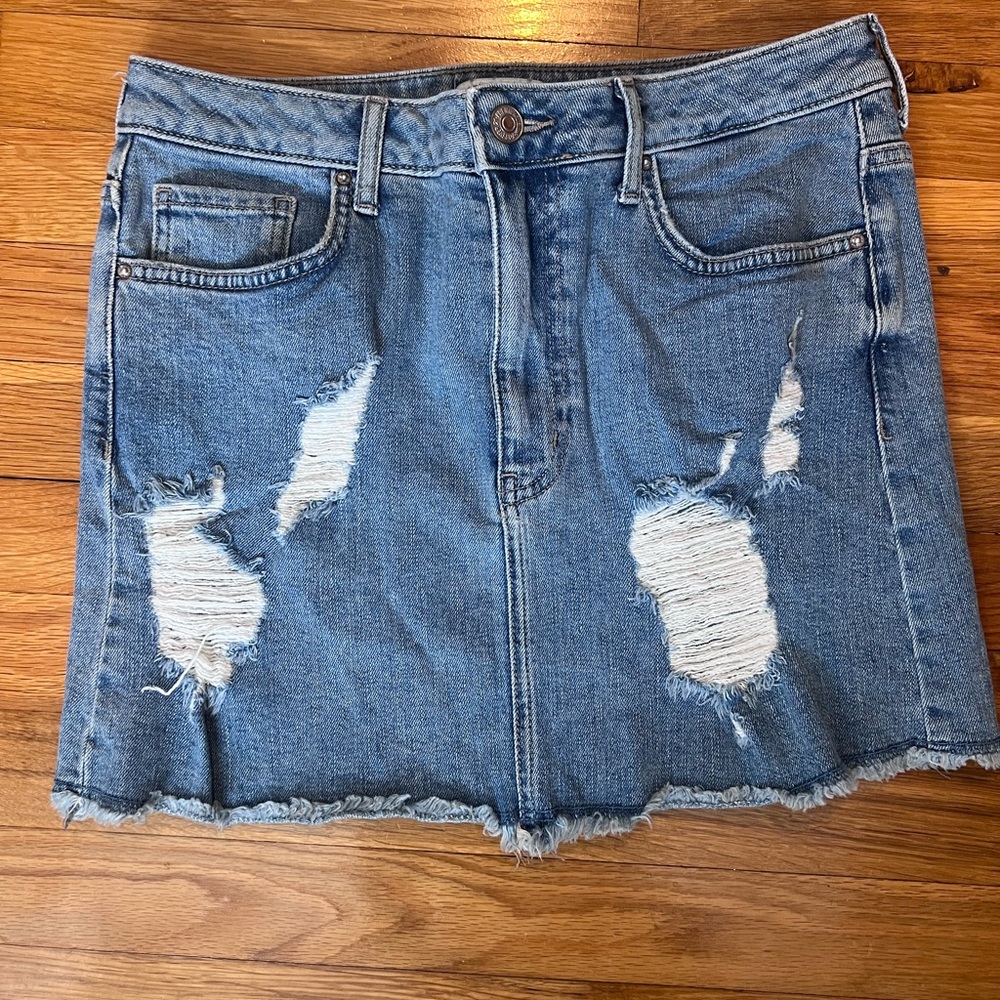 Forever 21 denim skirt size 28